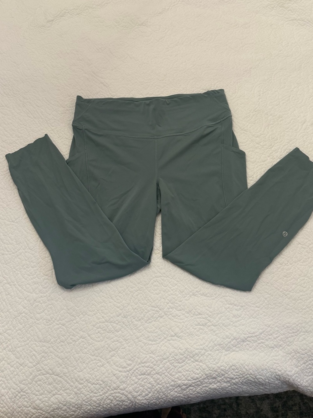 lululemon athletica Leggings in Sage Green